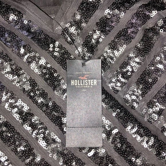 Hollister Summer Dress - Picture 3 of 5